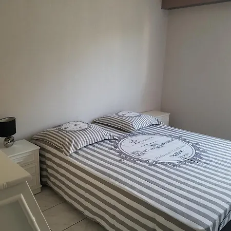 아파트 2 Pieces Les Tuilieres 케인즈수르메르